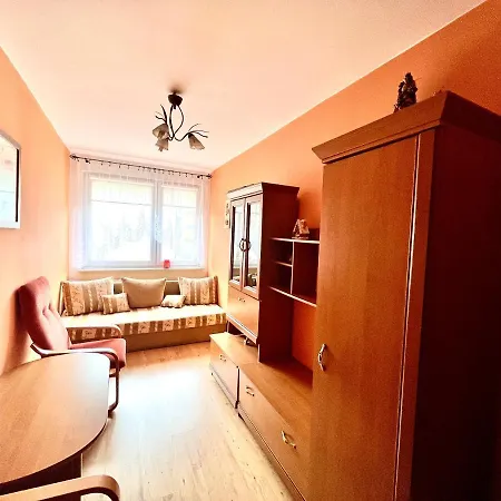 Klimatyczny Apartament 3 Pokojowy